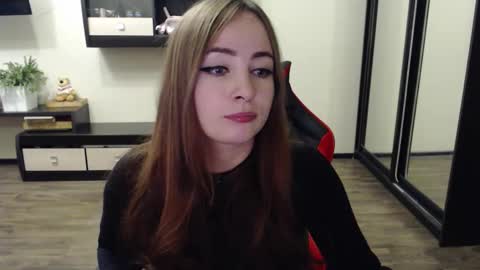 Laralianna online show from September 17, 2025, 10:50 am