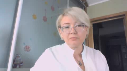 laramrs online show from September 27, 2025, 1:16 pm