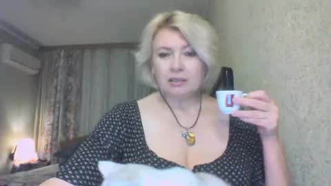 laramrs online show from December 17, 2025, 5:19 pm