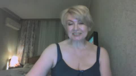 laramrs online show from April 18, 2026, 7:07 pm