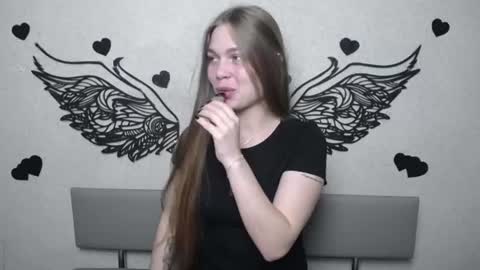 Snapshot of larapika chatting on July 8, 2026, 5:12 am LaraPika online show from July 8, 2026, 5:12 am