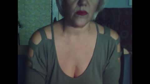 larisaq4ugo24 online show from September 12, 2025, 8:14 am