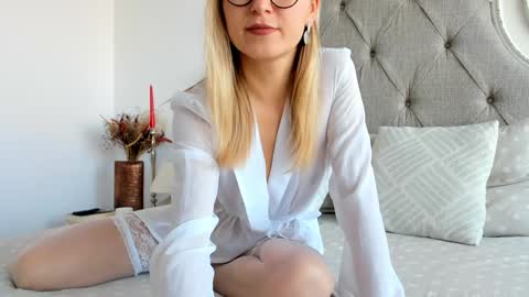 Larissa online show from January 27, 2025, 12:48 pm