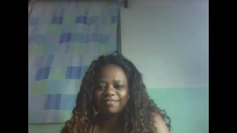 larissa645771 online show from October 14, 2025, 6:20 pm