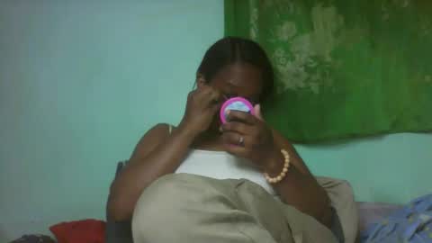 larissa645771 online show from March 26, 2026, 7:25 am