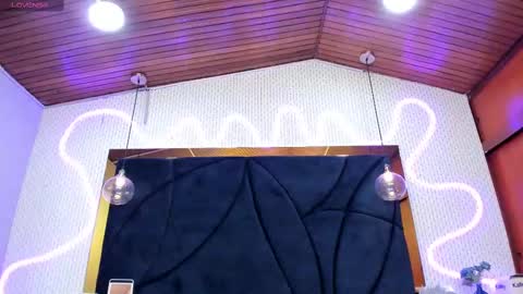 Valentina online show from February 18, 2025, 6:04 pm