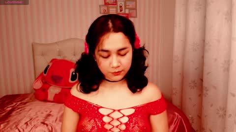 Larissas online show from January 22, 2025, 7:34 pm
