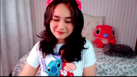 Larissas online show from February 3, 2025, 10:58 am