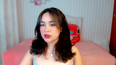 Larissas online show from February 5, 2025, 11:12 am