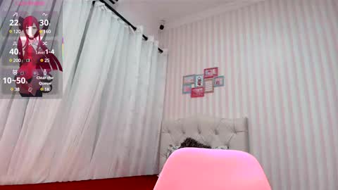 Larissas online show from March 8, 2025, 9:51 pm