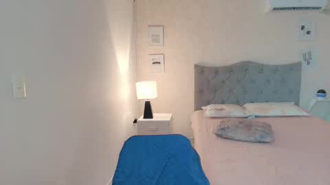 Larissas online show from October 25, 2025, 12:23 pm