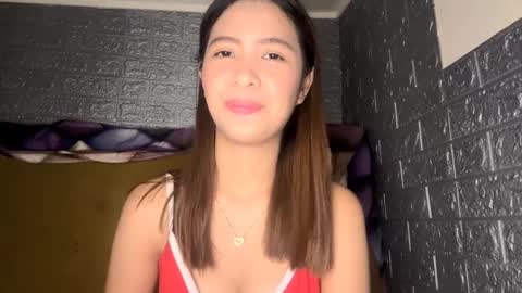 Snapshot of larissaowca chatting on March 11, 2026, 1:55 am Lary online show from March 11, 2026, 1:55 am