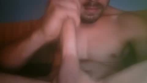 Snapshot of larry009 chatting on July 5, 2026, 11:45 pm larry009 online show from July 5, 2026, 11:45 pm
