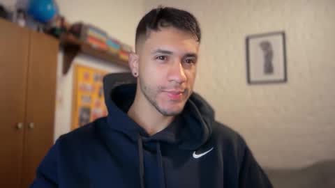 andrew online show from October 12, 2025, 1:21 pm