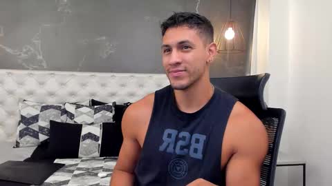 andrew online show from November 13, 2025, 1:21 pm