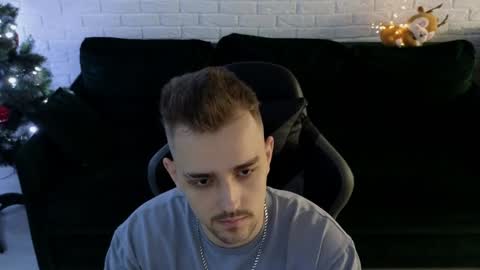 Lars online show from December 31, 2024, 5:07 pm