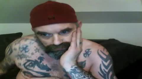 larsvegas1895 online show from January 7, 2025, 7:38 pm