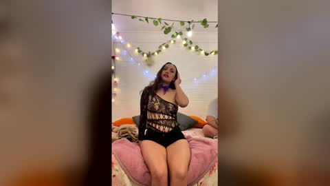 lasexbellaylabestia online show from May 24, 2026, 4:28 am