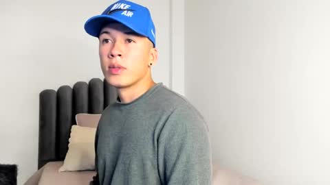 lass_nazar online show from December 5, 2024, 2:42 am