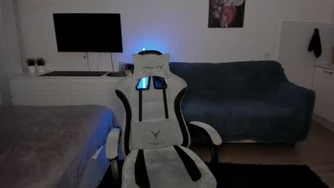 acie online show from December 25, 2024, 10:59 pm