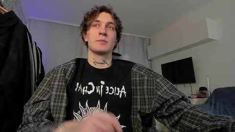 acie online show from March 10, 2025, 11:06 pm