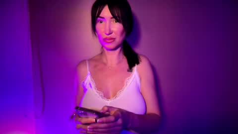 Goddess Tati Bangs Fetish online show from May 19, 2026, 9:21 pm