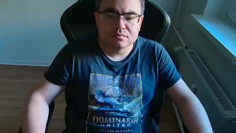 Snapshot of latexboy893 chatting on May 25, 2026, 12:44 pm latexboy893 online show from May 25, 2026, 12:44 pm