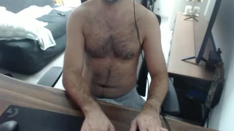 latexdave84 online show from May 16, 2026, 2:52 am