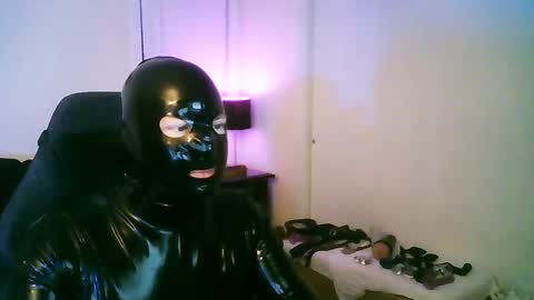 latexminheadroom online show from September 21, 2025, 1:40 am