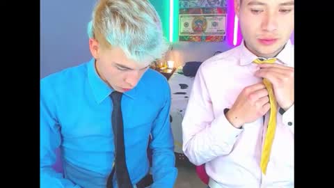 latin_boysxxx_ online show from October 28, 2025, 4:27 am
