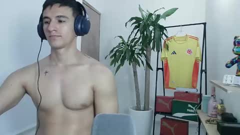 Snapshot of latin_cr7 chatting on January 15, 2026, 9:07 pm Steven online show from January 15, 2026, 9:07 pm