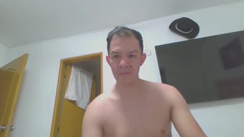 latin_dreamerxxx online show from March 9, 2026, 8:29 am