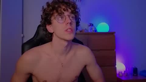  Free OF online show from October 31, 2025, 5:41 am