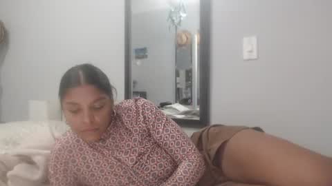 Snapshot of latin_meg chatting on July 25, 2026, 6:38 pm M E G A N online show from July 25, 2026, 6:38 pm