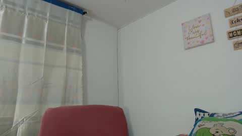 Snapshot of latin_rihanna_j chatting on November 28, 2025, 2:36 am karen online show from November 28, 2025, 2:36 am