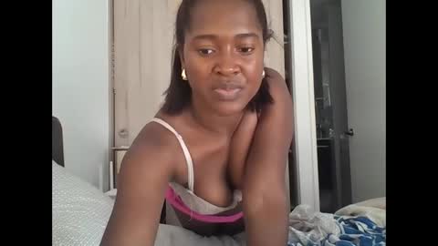 latina033 online show from March 7, 2026, 6:27 pm