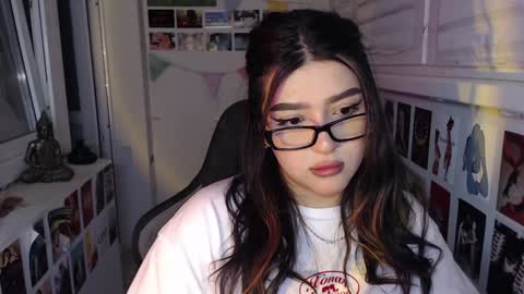 miiiiiiaaaa online show from January 7, 2025, 11:35 pm