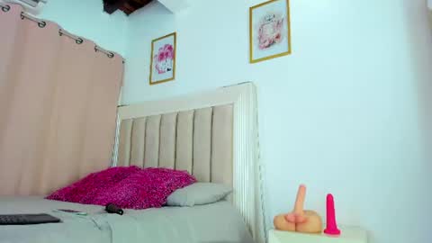 FABIANA online show from July 19, 2026, 12:25 am