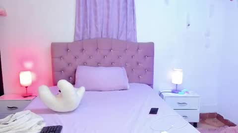 Martina online show from November 11, 2025, 7:19 am