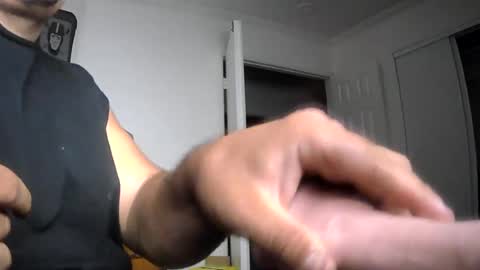 LatinoBB online show from August 3, 2026, 6:34 am