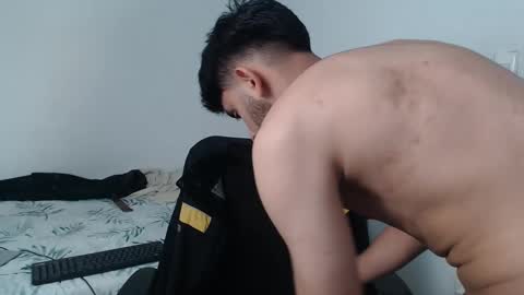 camilo online show from December 27, 2024, 9:50 am