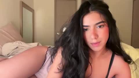 Hi -  online show from December 4, 2025, 4:33 am