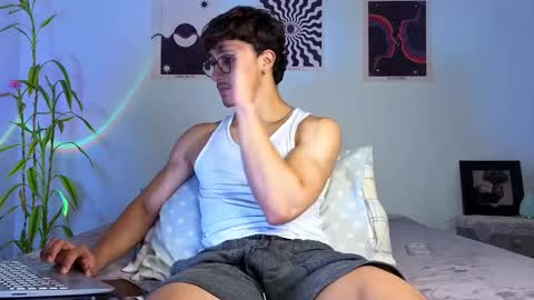 Logan online show from October 22, 2025, 1:28 am