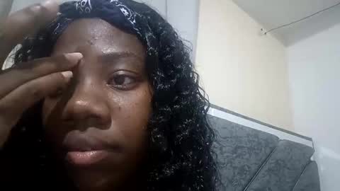 Latinhoney487 online show from April 6, 2026, 5:41 am