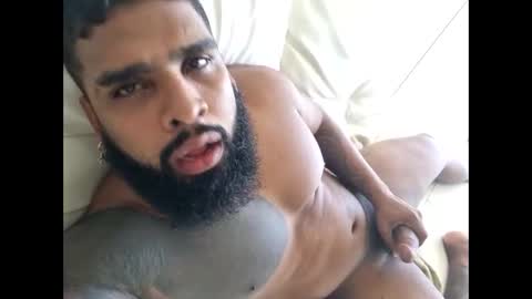 Snapshot of latinhot202423 chatting on January 21, 2025, 4:16 pm blackBear online show from January 21, 2025, 4:16 pm