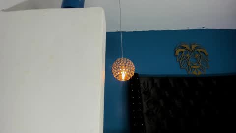 Zeus online show from March 12, 2025, 9:55 am