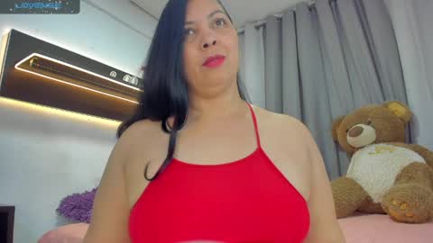 Vanessa online show from April 23, 2026, 12:51 pm