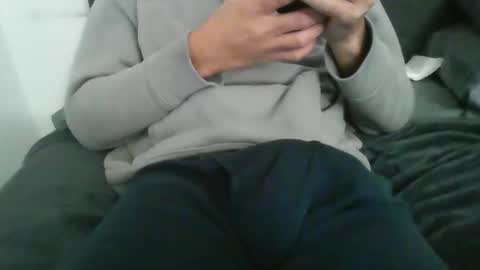 Snapshot of latinman7945 chatting on January 15, 2026, 7:46 am latinman7945 online show from January 15, 2026, 7:46 am