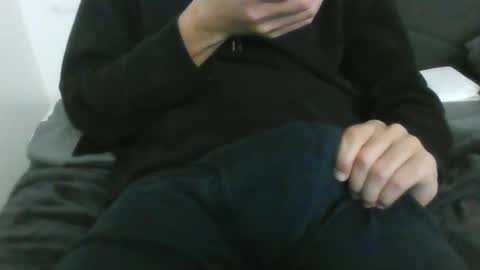 Snapshot of latinman7945 chatting on February 3, 2026, 7:02 am latinman7945 online show from February 3, 2026, 7:02 am