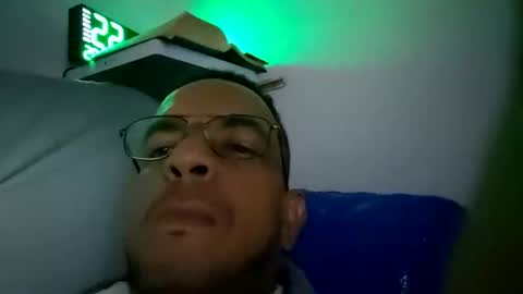 latinmartin254 online show from April 21, 2026, 3:13 am